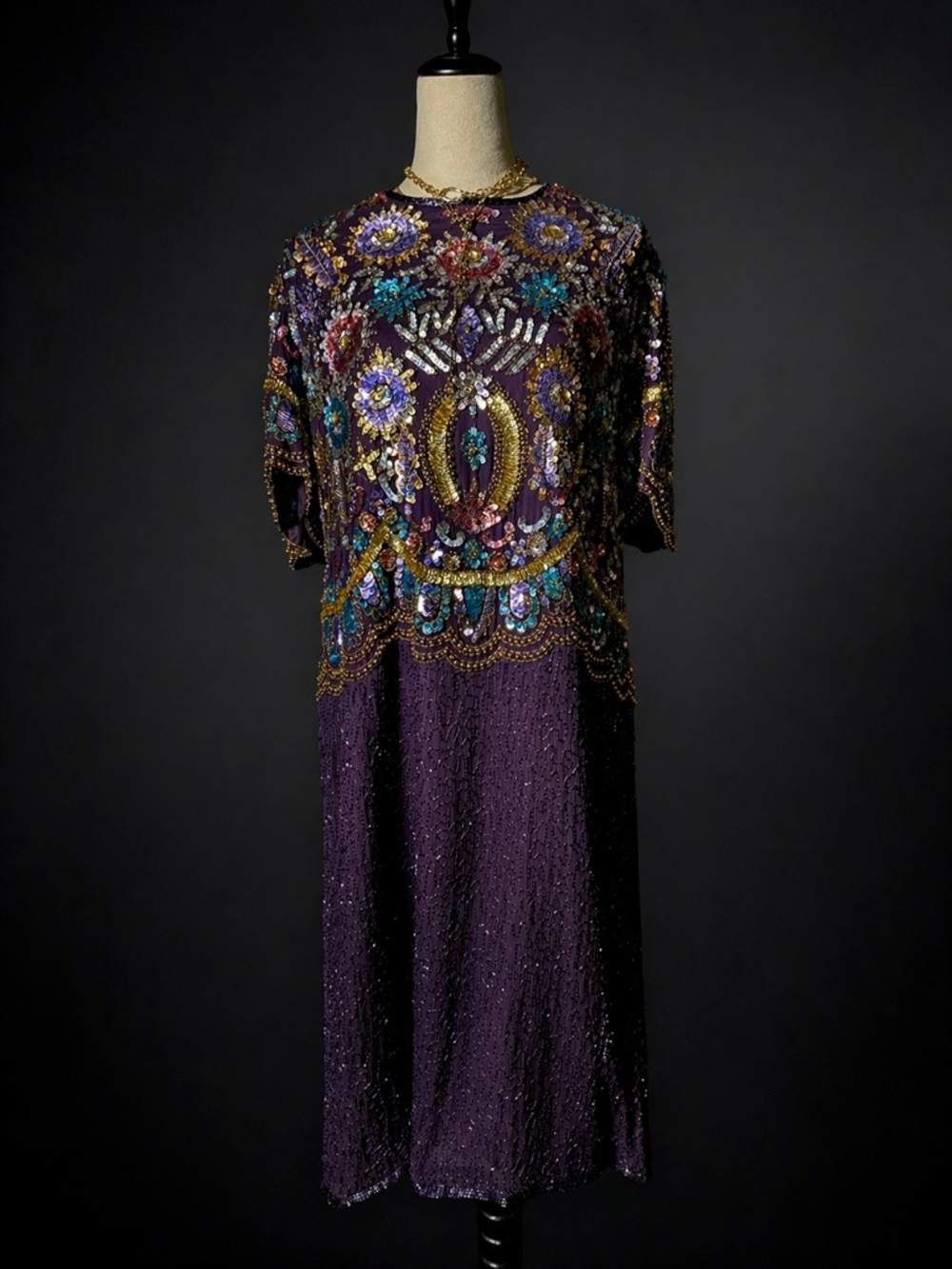 Silk Embellished Caftan Midi Dress Statement - Picture 3 of 12